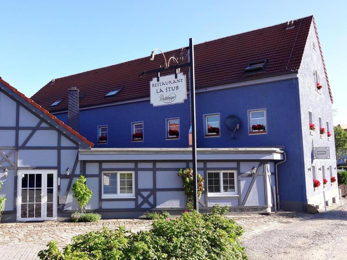 Logis L Auberge Gutshof Бишофсверда Екстериор снимка